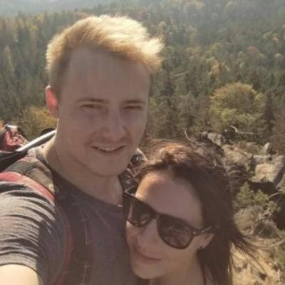 Pelanggan kesaksian atas tenda bingkai baja